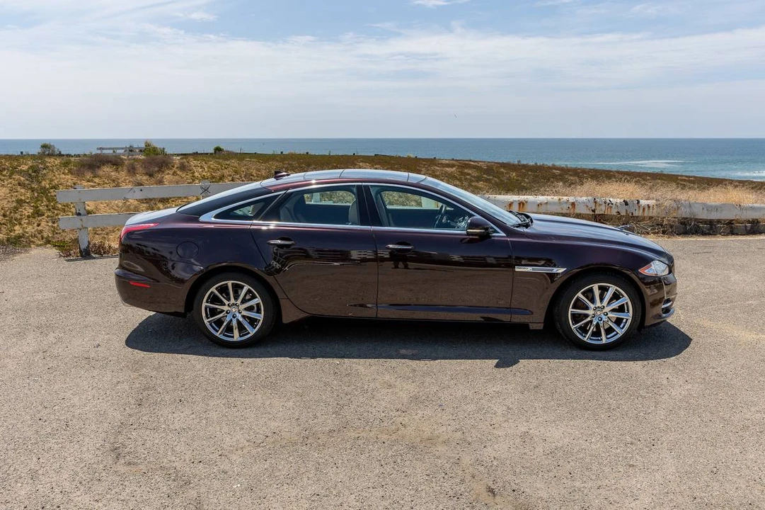 2013 Jaguar X351 XJ - Image 4 of 18