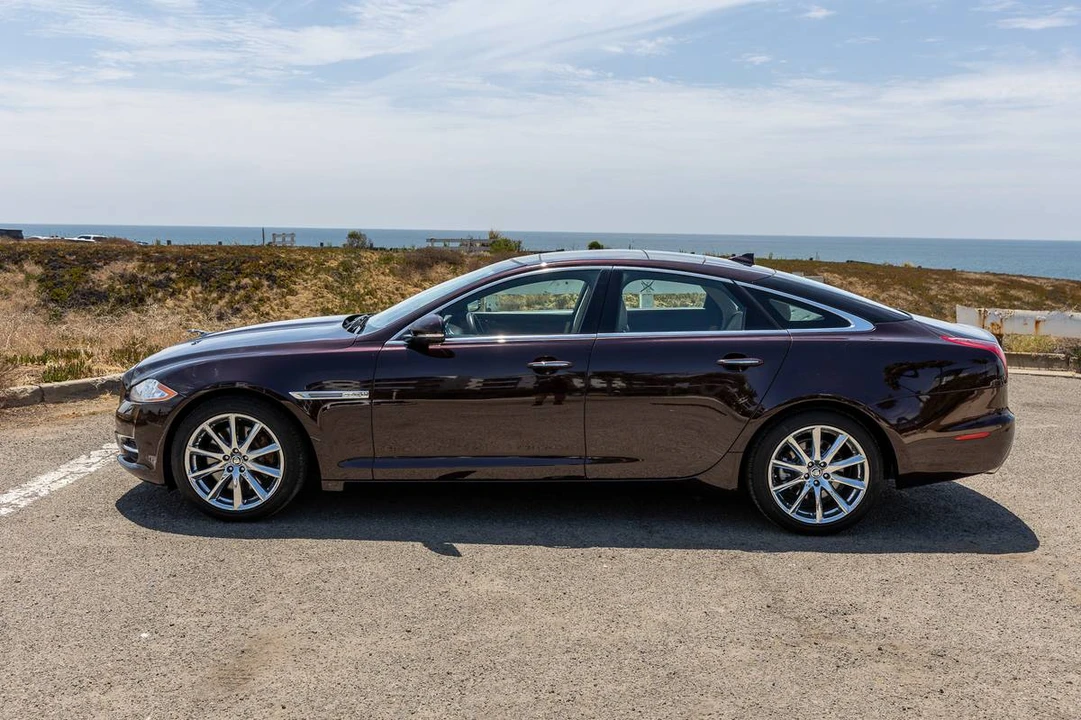 2013 Jaguar X351 XJ - Image 7 of 18