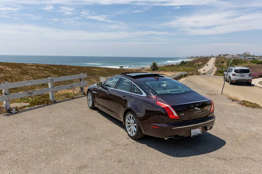 2013 Jaguar X351 XJ - Image 6 of 18