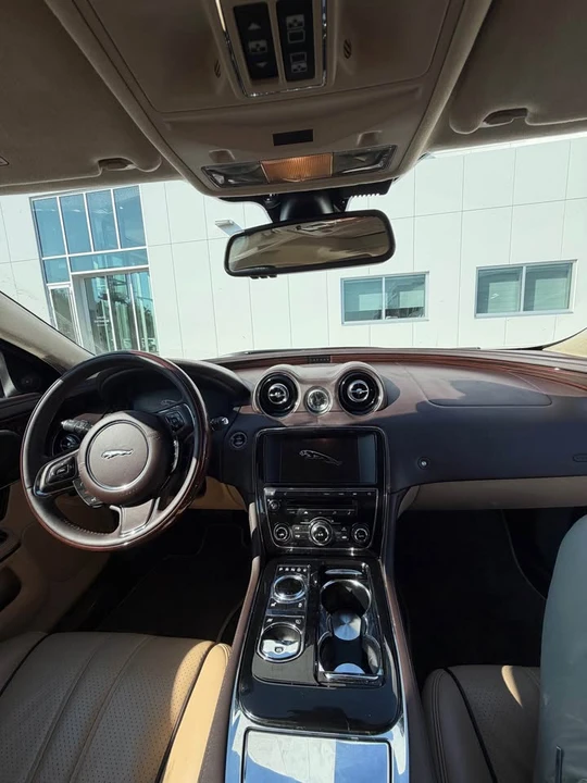 2013 Jaguar X351 XJ - Image 18 of 20