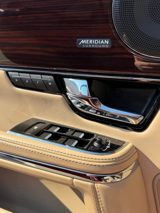 2013 Jaguar X351 XJ - Image 11 of 20