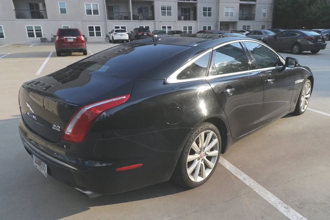 2013 Jaguar X351 XJ - Image 4 of 31