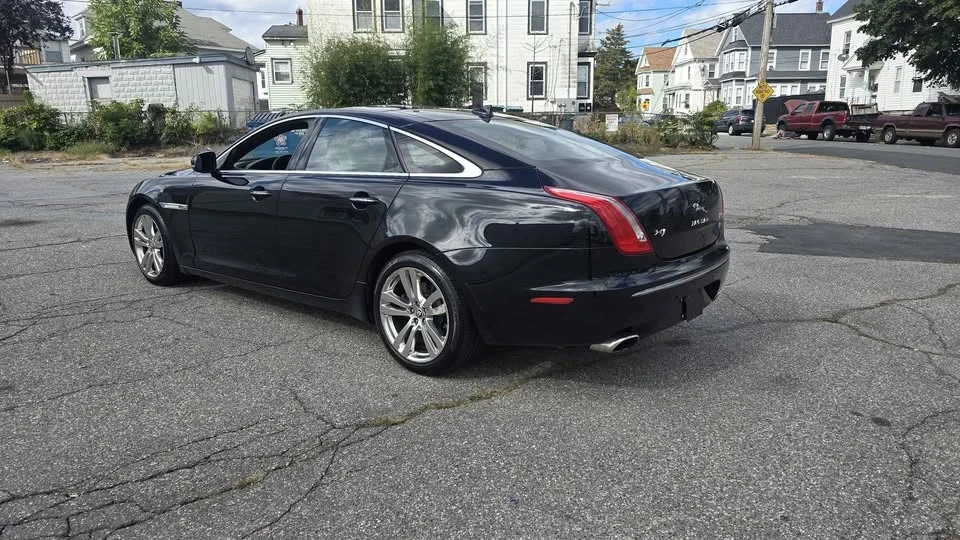 2013 Jaguar XJ Series 4 - Image 6 of 11