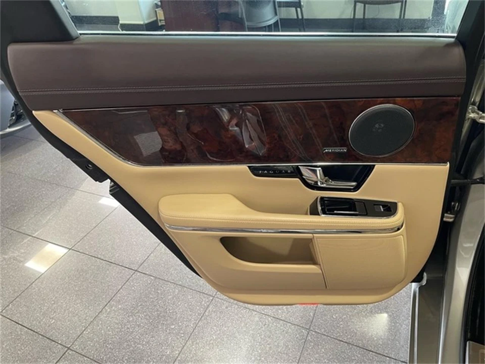 2013 Jaguar X351 XJ - Image 31 of 31