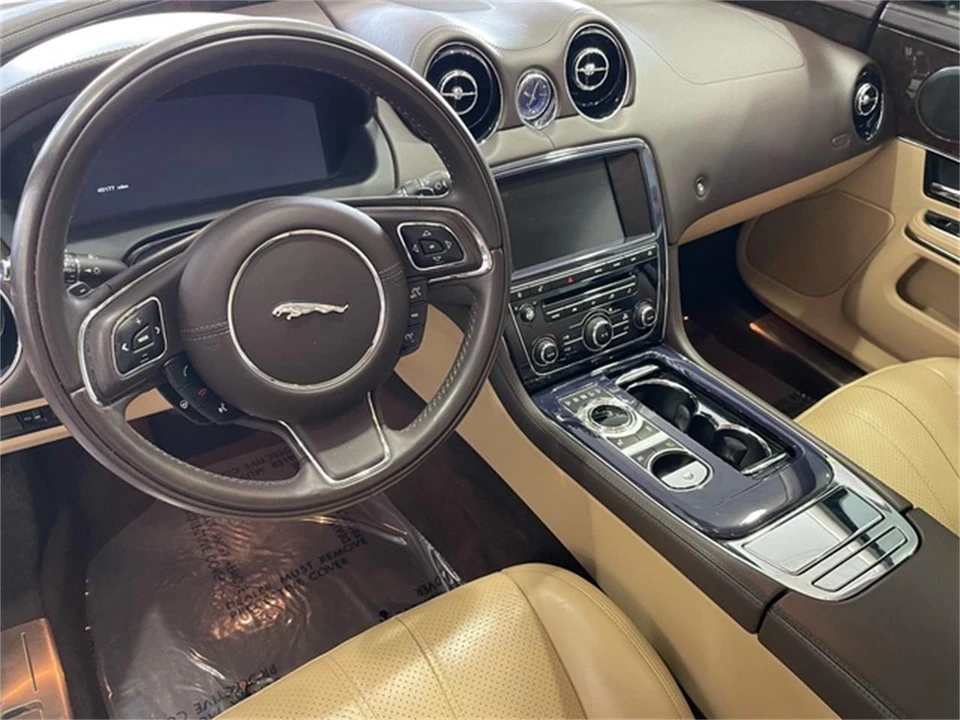 2013 Jaguar X351 XJ - Image 28 of 31
