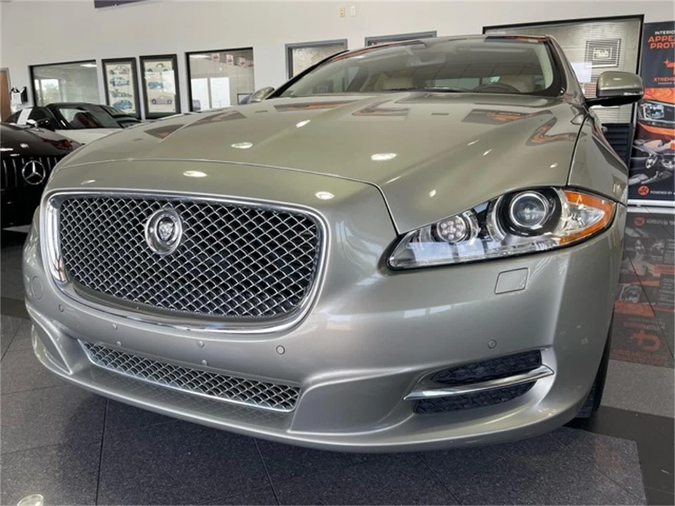 2013 Jaguar X351 XJ - Image 10 of 31