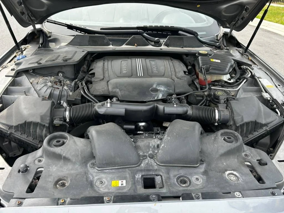 2013 Jaguar X351 XJ - Image 14 of 15