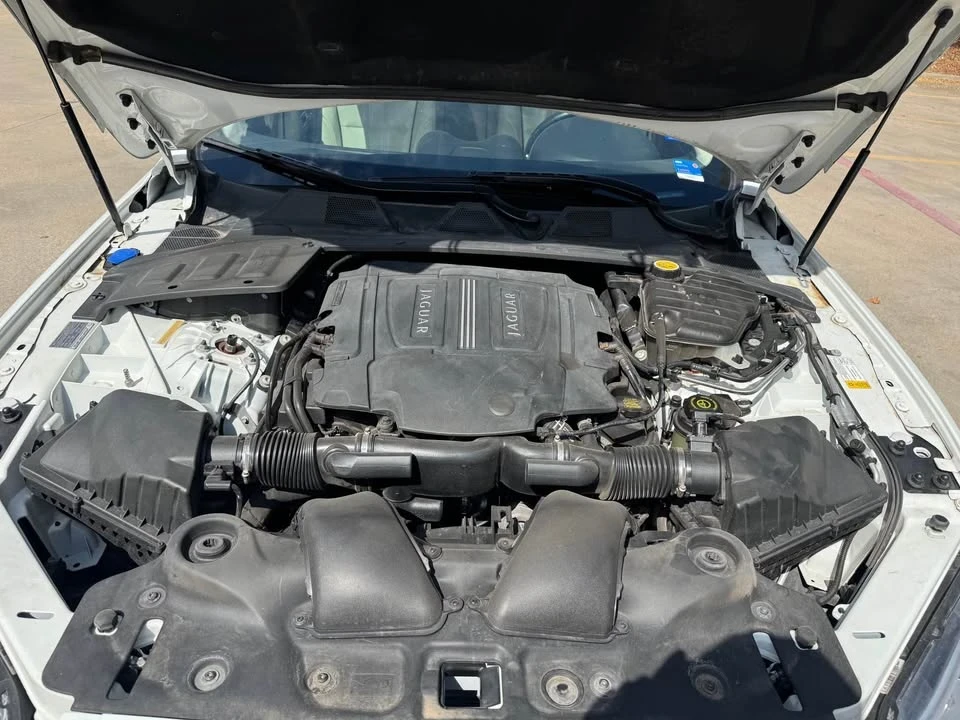 2013 Jaguar X351 XJ - Image 11 of 12