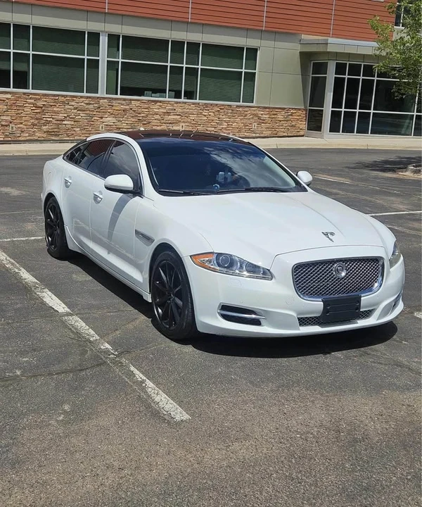 2013 Jaguar XJ Series 4 - Image 2 of 20