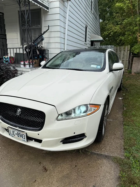 2013 Jaguar XJ Series 4 - Image 17 of 17