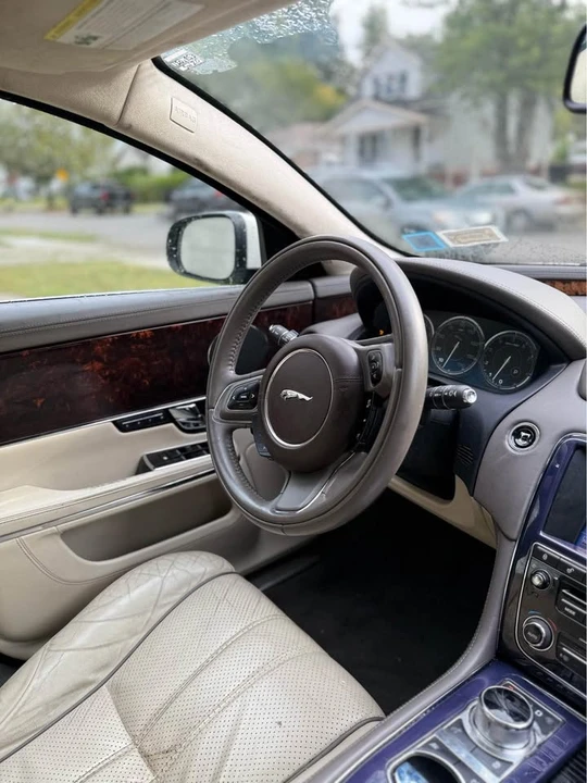 2013 Jaguar XJ Series 4 - Image 16 of 17
