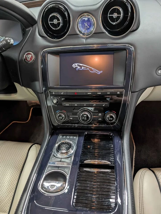 2013 Jaguar XJ Series 4 - Image 5 of 13