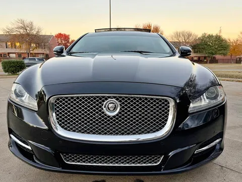 2013 Jaguar XJ Sedan