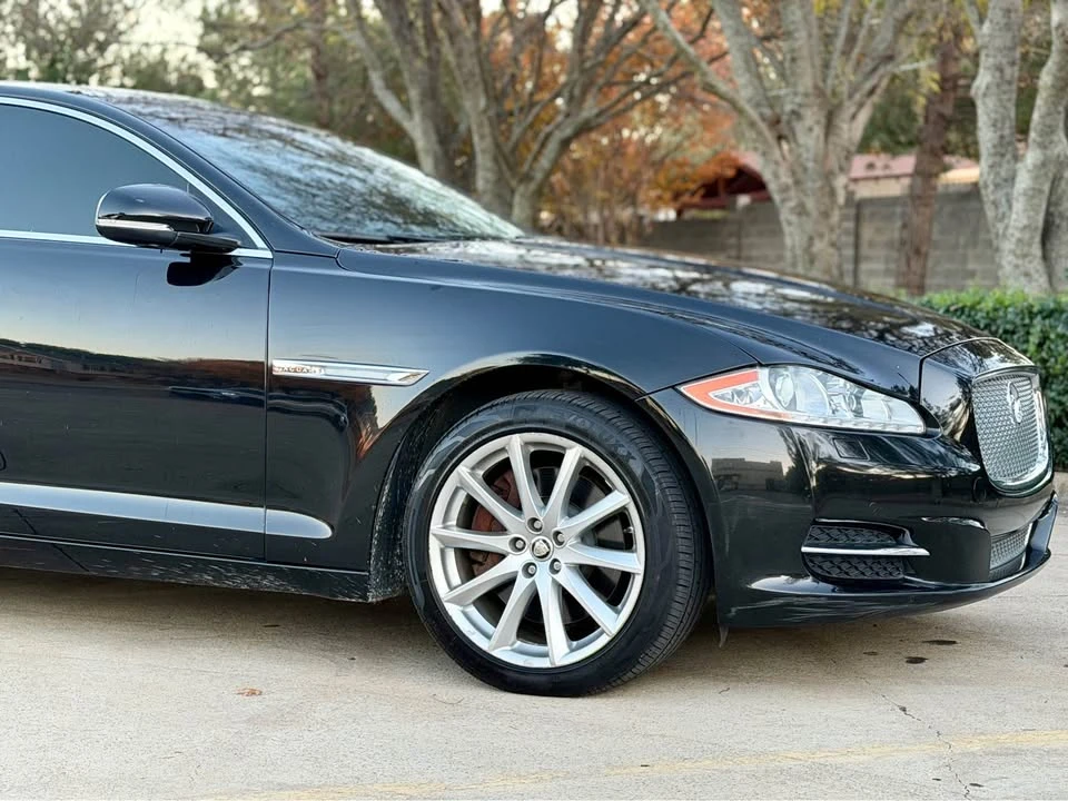 2013 Jaguar XJ Series 4 - Image 7 of 10