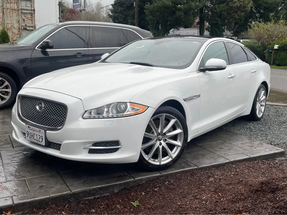 2013 Jaguar X351 XJ - Image 4 of 11