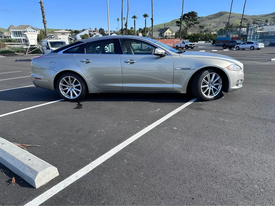 2013 Jaguar X351 XJ - Image 3 of 12
