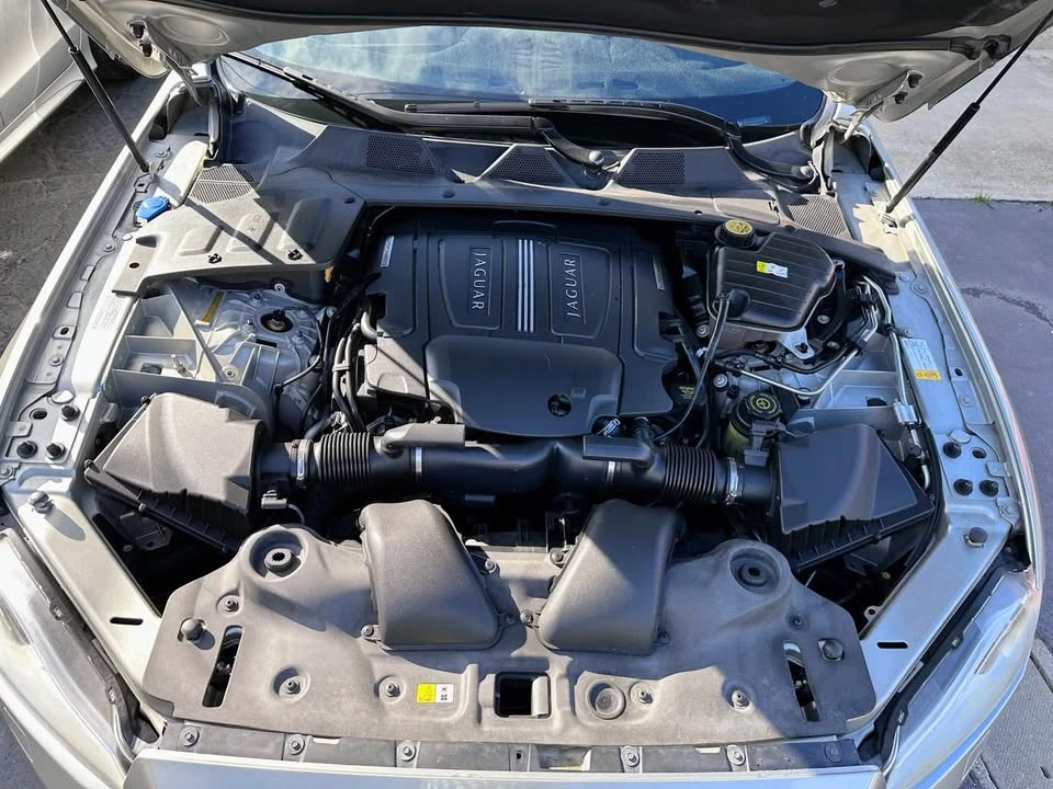 2013 Jaguar X351 XJ - Image 9 of 12