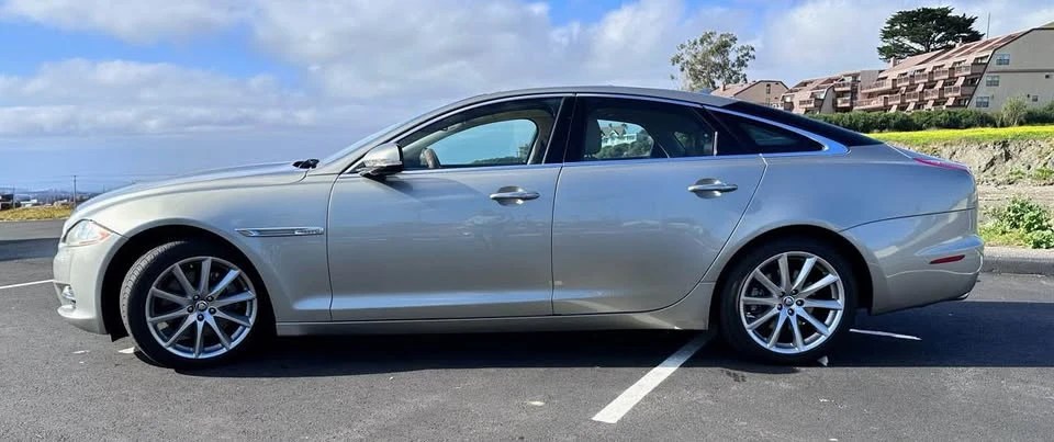 2013 Jaguar X351 XJ - Image 6 of 12