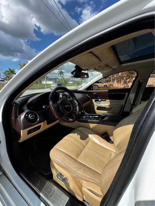 2013 Jaguar X351 XJ - Image 7 of 11