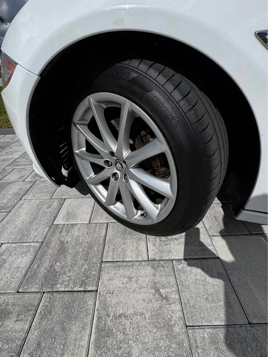 2013 Jaguar X351 XJ - Image 9 of 11