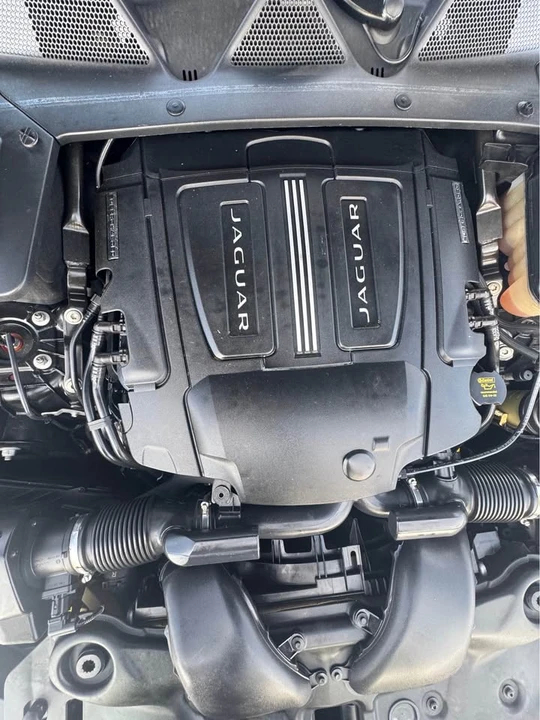 2013 Jaguar X351 XJ - Image 16 of 19