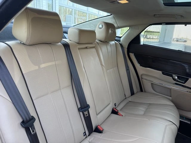2013 Jaguar X351 XJ - Image 11 of 17