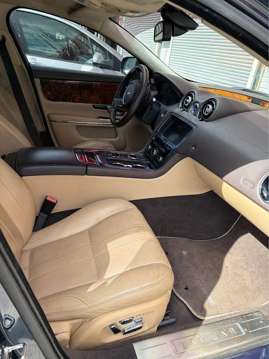 2013 Jaguar X351 XJ - Image 3 of 4