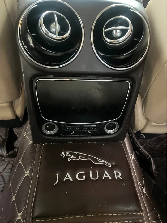 2013 Jaguar X351 XJ - Image 8 of 15