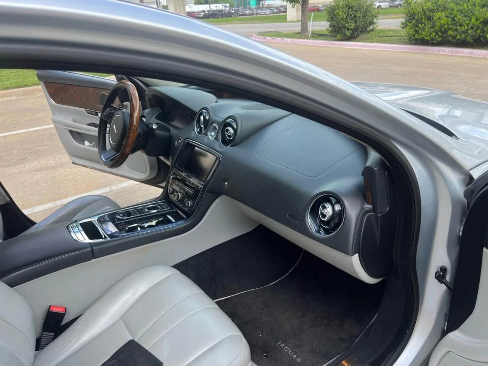 2013 Jaguar X351 XJ - Image 3 of 15