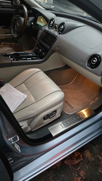 2013 Jaguar X351 XJ - Image 6 of 9