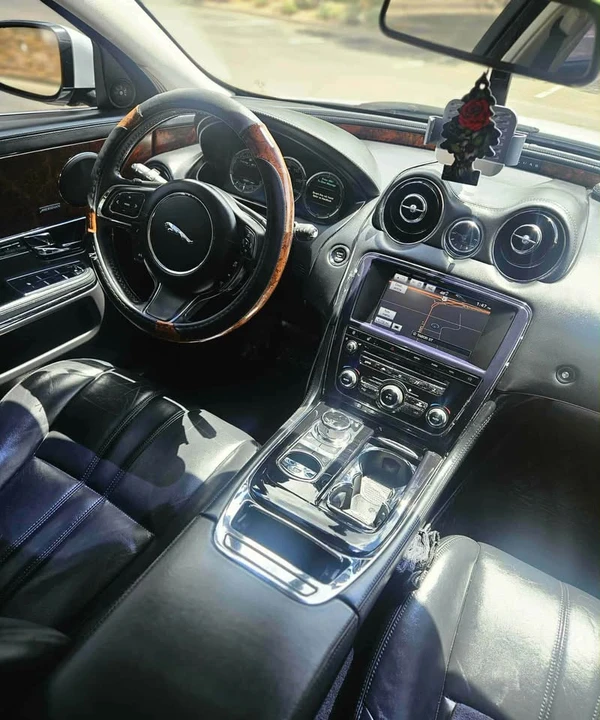 2013 Jaguar X351 XJ - Image 9 of 19