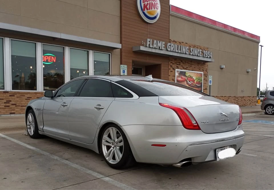 2013 Jaguar X351 XJ - Image 5 of 12