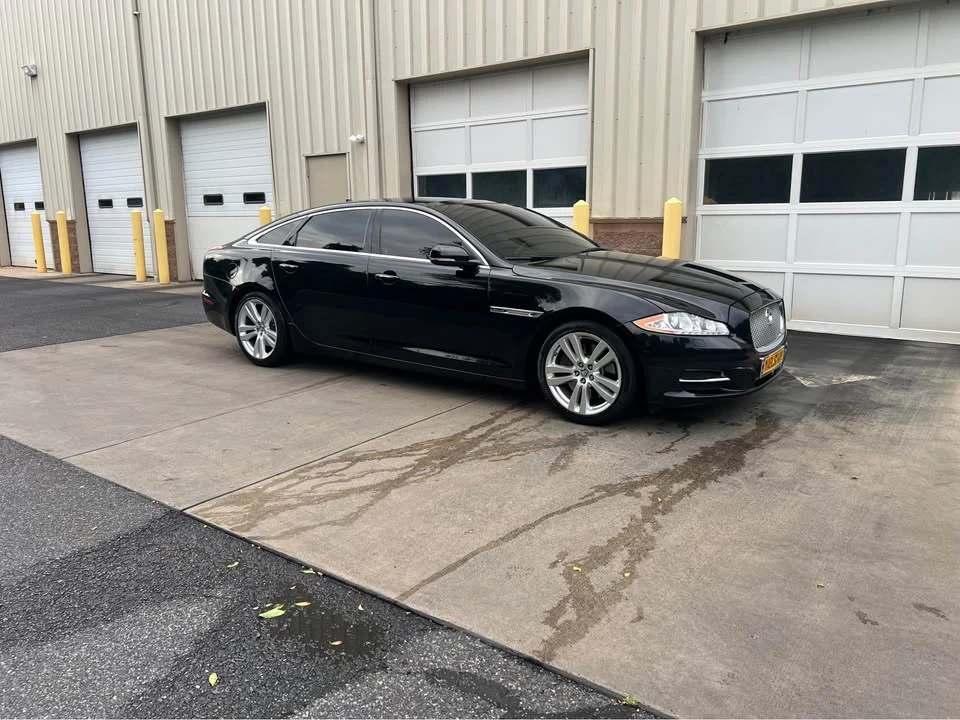2013 Jaguar X351 XJR - Image 14 of 17