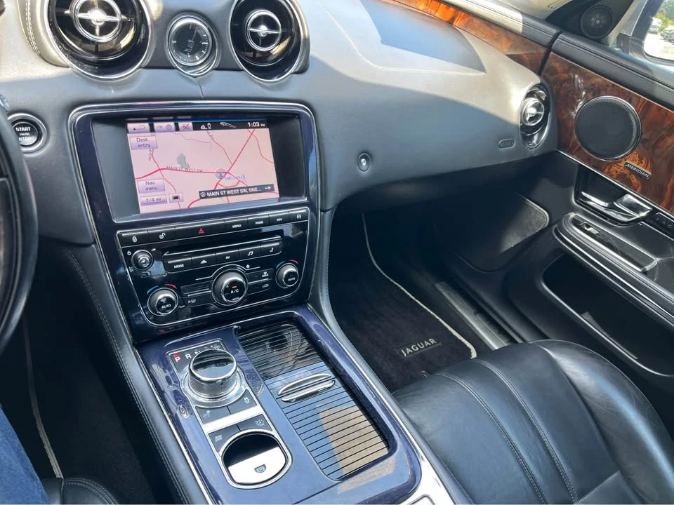 2013 Jaguar X351 XJ - Image 3 of 18