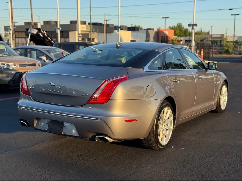 2013 Jaguar XJ Series 4 - Image 4 of 17
