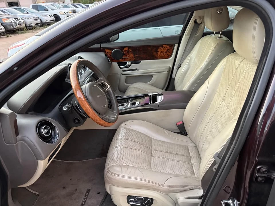 2013 Jaguar X351 XJR - Image 5 of 10