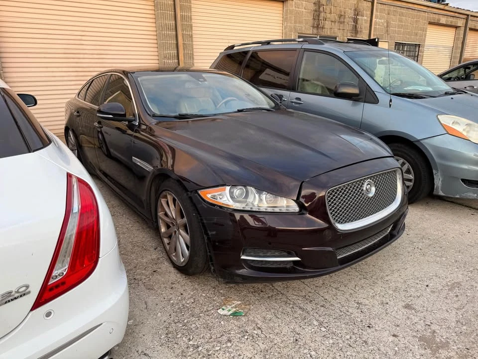2013 Jaguar X351 XJR - Image 8 of 10
