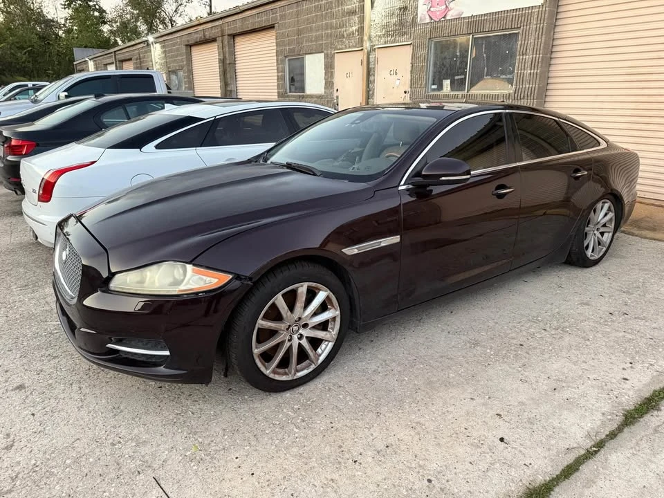 2013 Jaguar X351 XJR - Image 10 of 10