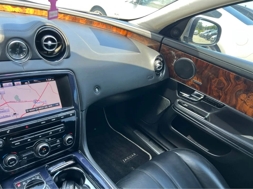 2013 Jaguar X351 XJ - Image 12 of 18
