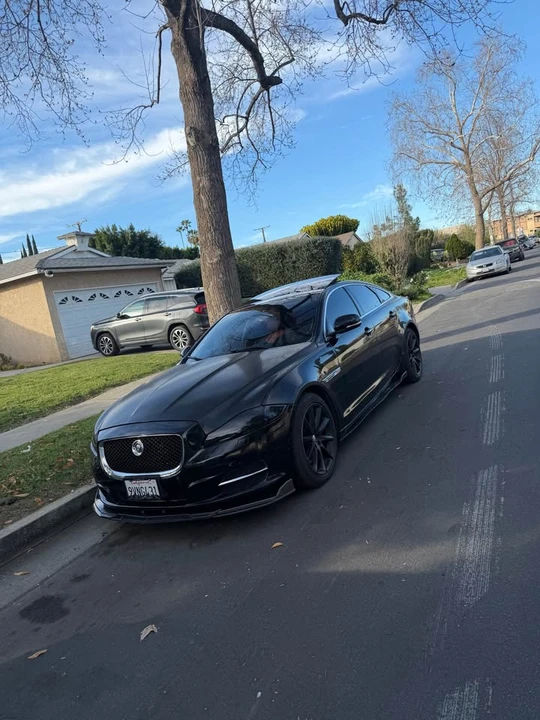 2013 Jaguar X351 XJR - Image 3 of 10