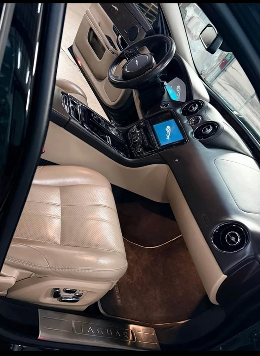 2013 Jaguar X351 XJR - Image 10 of 15