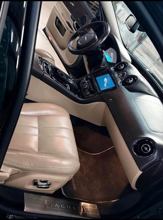 2013 Jaguar X351 XJR - Image 10 of 14
