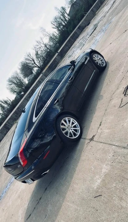 2013 Jaguar X351 XJR - Image 2 of 14