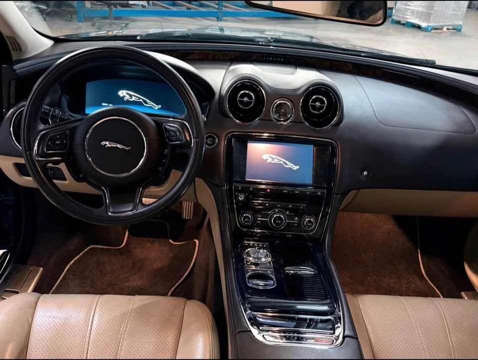 2013 Jaguar X351 XJR - Image 4 of 14