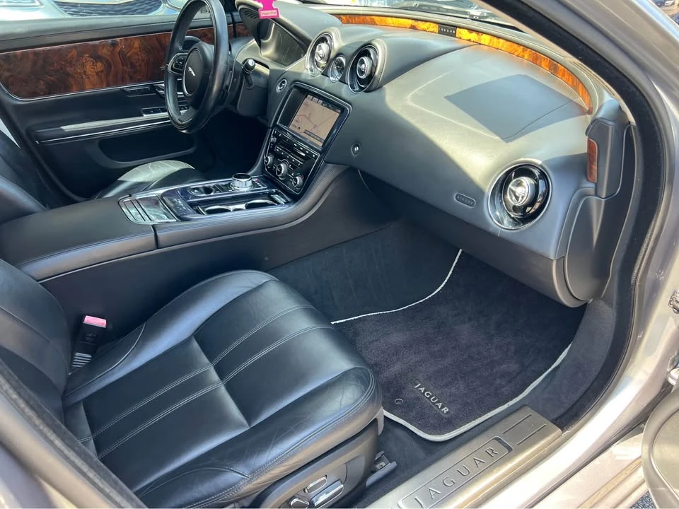 2013 Jaguar X351 XJR - Image 5 of 20