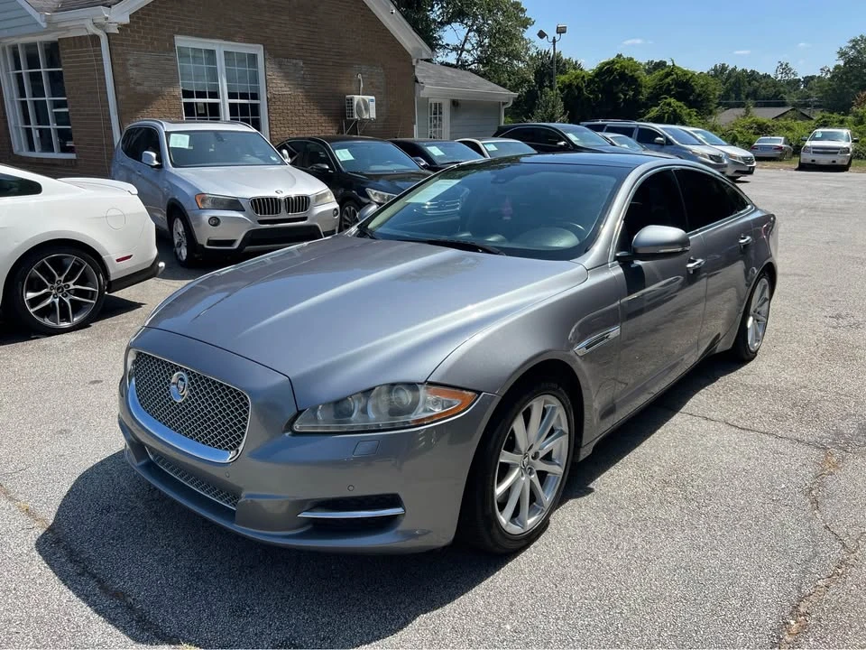 2013 Jaguar X351 XJR - Image 14 of 20