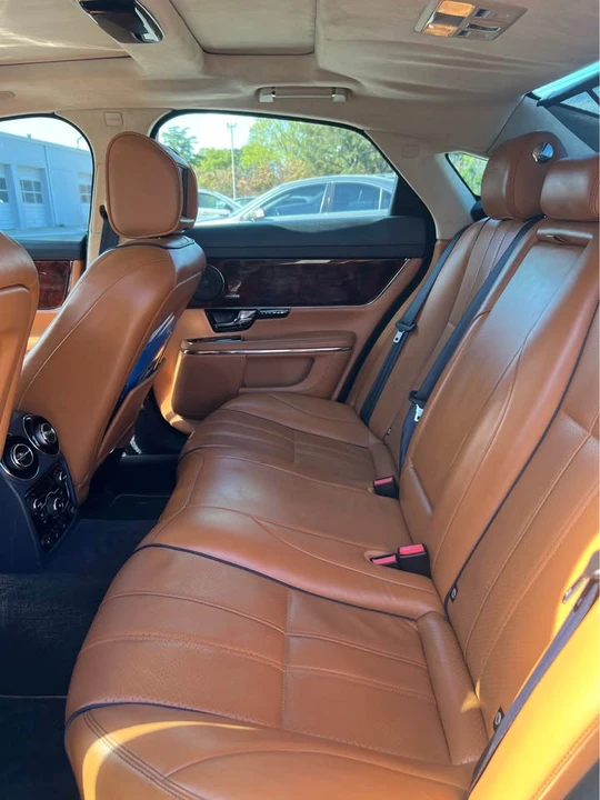 2013 Jaguar X351 XJR - Image 10 of 16