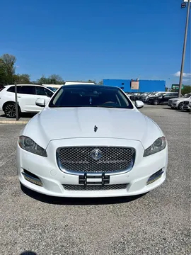 2013 Jaguar XJ Supercharged