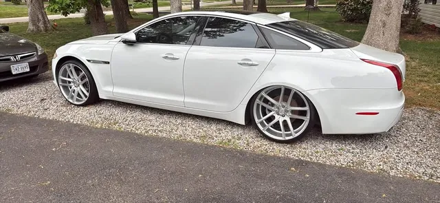 2013 Jaguar XJ Supercharged