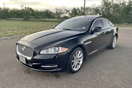 2013 Jaguar XJ Supercharged